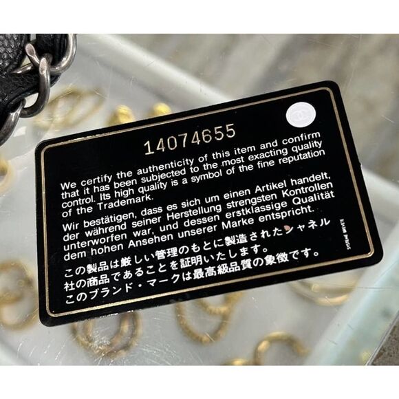 CHANEL Black Glazed Caviar Coco Rider Flap Shoulder Bag With Strap - Picture 3 of 16